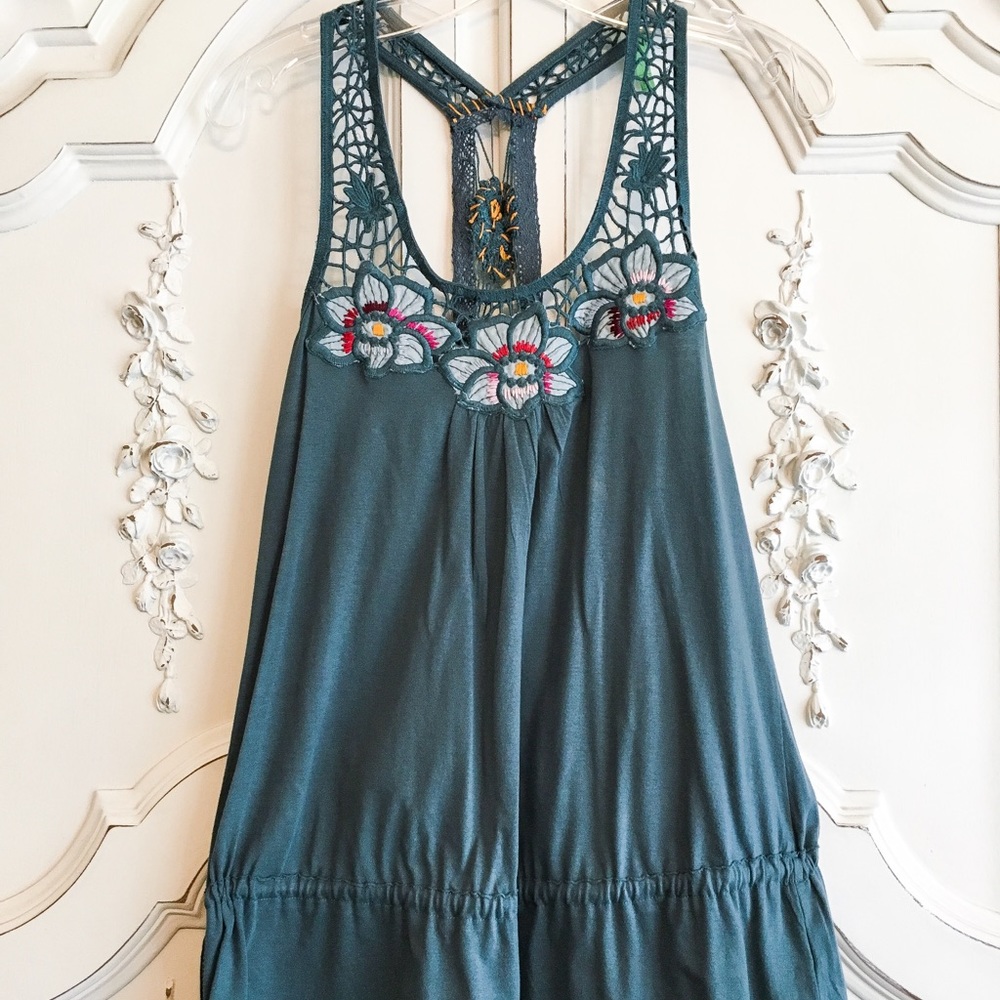 FREE PEOPLE CUTWORK FLORAL EMBROIDERED TANK